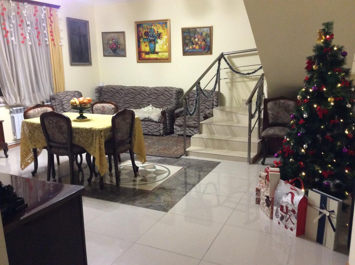 Bonjour Guest House Erevan Exterior foto