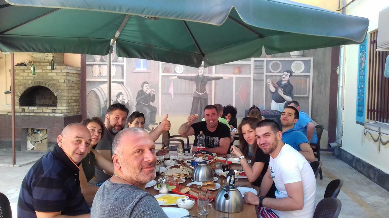 Bonjour Guest House Erevan Exterior foto